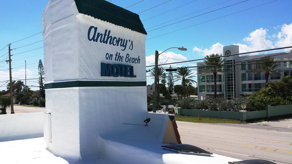 Anthony'S On The Beach Motel Cocoa Beach Exterior photo